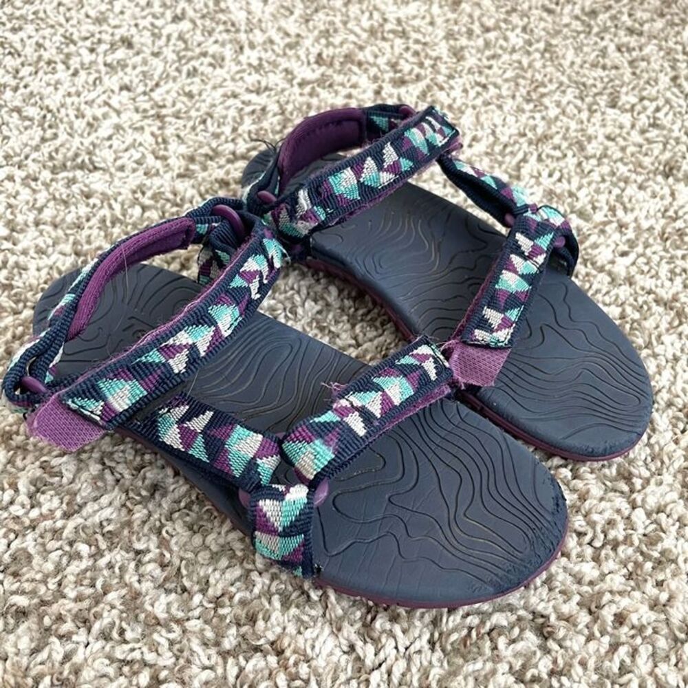 Size 9 / Toddler Girl Teva Sandals